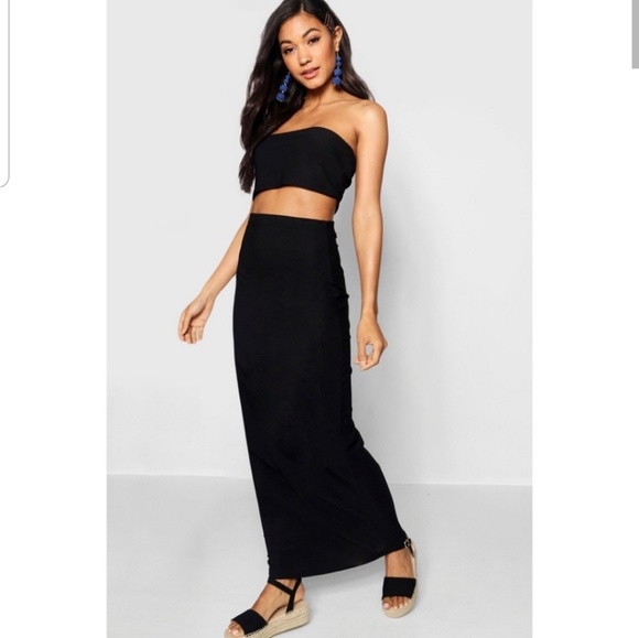 Boohoo Dresses & Skirts - 🎈Maxi skirt